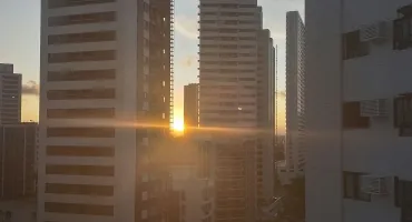 soleil lever immeubles